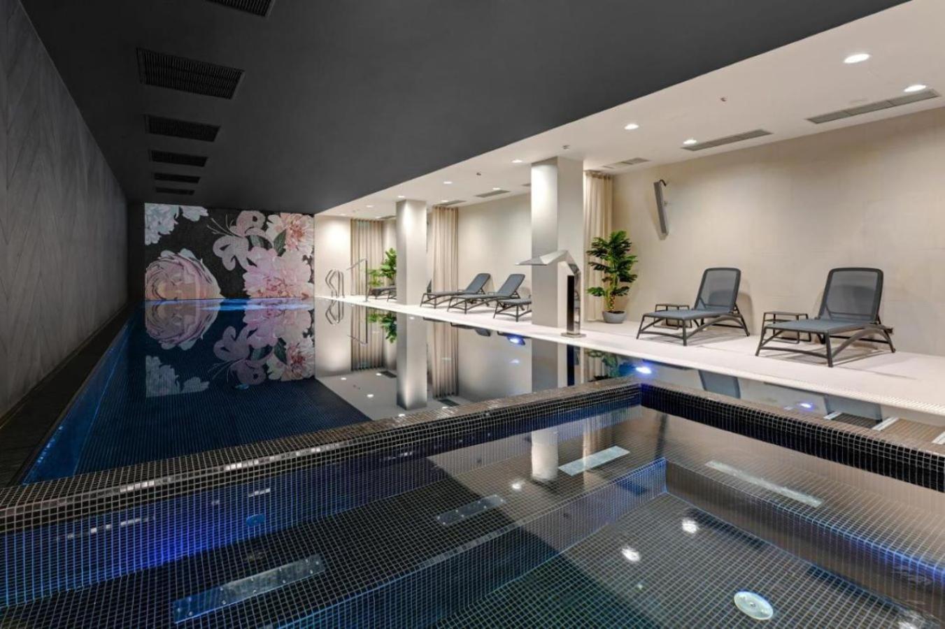 Great Residence غدانسك المظهر الخارجي الصورة